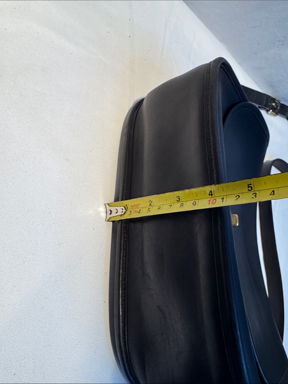 Coach Vintage Black Leather Crossbody with Gold Turnlock 9790 - Picture 12 of 16